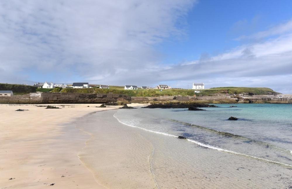 Road End Cottage Port of Ness Exterior foto